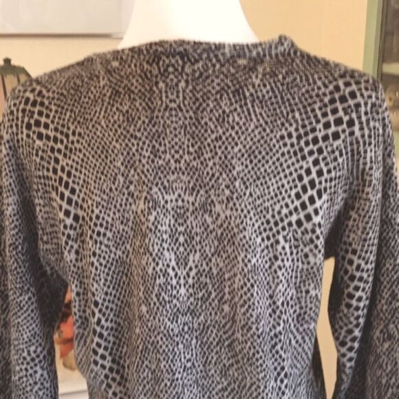 AB Studio Animal Print Sweater Dress. Reptile Print, Sweater Dress - Picture 7 of 13